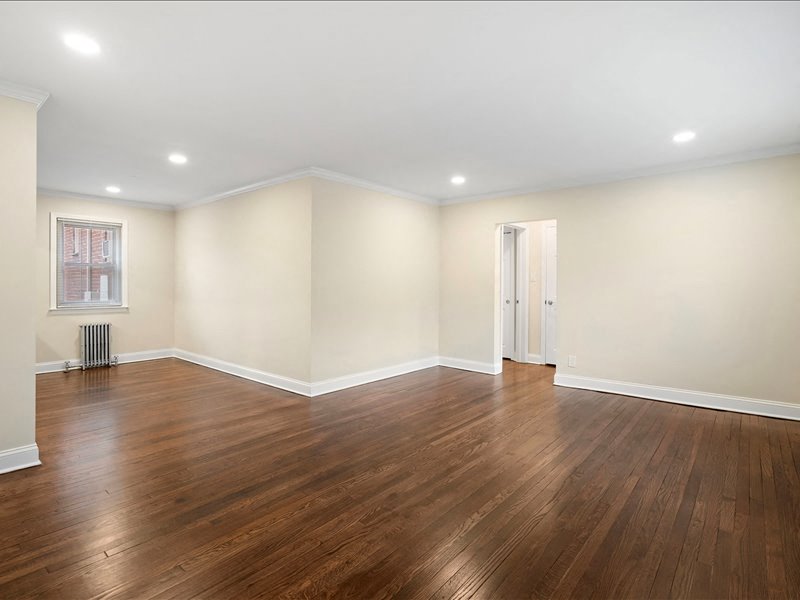Gallery Photo 7